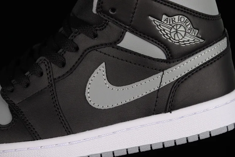 All categories Air Jordan Jordan series basketball shoes Air Jordan 1 Mid G version pure original Air Jordan 1 Mid SE AJ1 Joe 1 small shadow gray mid-top retro basketball shoes BQ6472-007